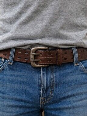 Men's Retreat Blues Genuine Leather Size 32 Belt